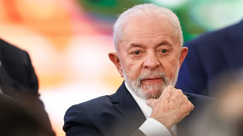 Lula errou ao expor preferência por derrota de Trump, avaliam membros do governo