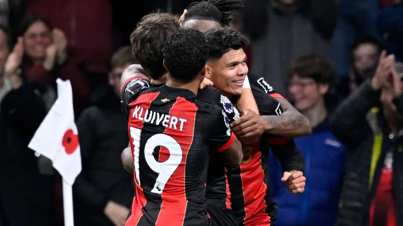 Após 32 jogos invicto, Manchester City leva gol de brasileiro e perde para Bournemouth