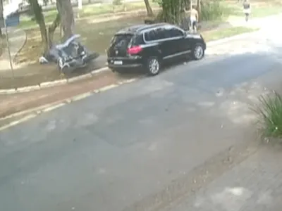 Vídeo: vítima reage e atropela bandido na Zona Oeste de São Paulo