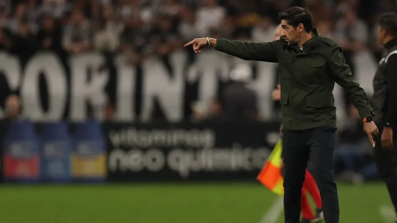 Abel Ferreira é criticado por ver F1 e dar folgas ao Palmeiras, mas discorda: "Está errado"