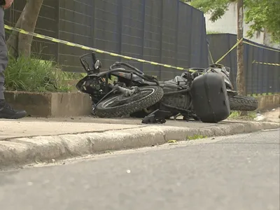 Homem é morto com tiros nas costas a caminho do trabalho em São Paulo