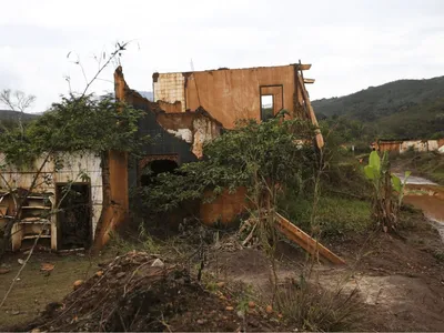 Vítimas da lama da Samarco vão ao STF contra cláusulas de novo acordo