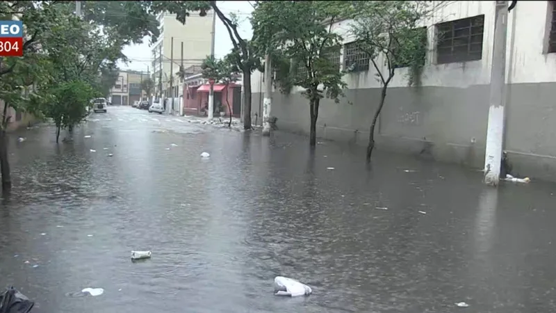 Enel: Grande São Paulo tem mais de 64 mil imóveis sem energia após chuva desta quarta (6)