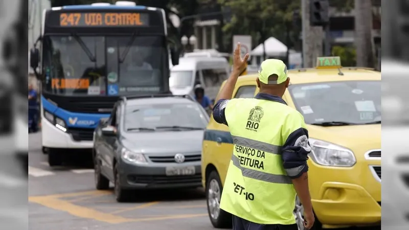 CET-Rio registra 394 episódios de furtos de cabos na Rua 24 de Maio, no Riachuelo