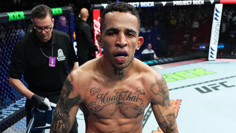 Carlos Prates admite ansiedade com luta principal do UFC e projeta título em 2026