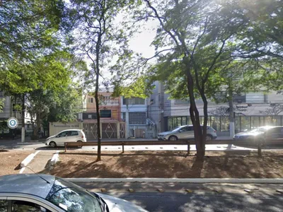 Justiça suspende obra e corte de árvores na Rua Sena Madureira, na Zona Sul de SP