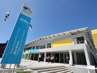 GET Elza Soares, na Zona Norte do Rio, deve receber reforço de professores