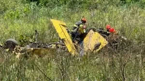 Polícia Científica e Cenipa investigam queda de avião em Fernandópolis