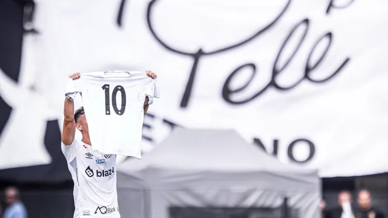 Santos volta a exibir a camisa 10 no gramado após título da Série B