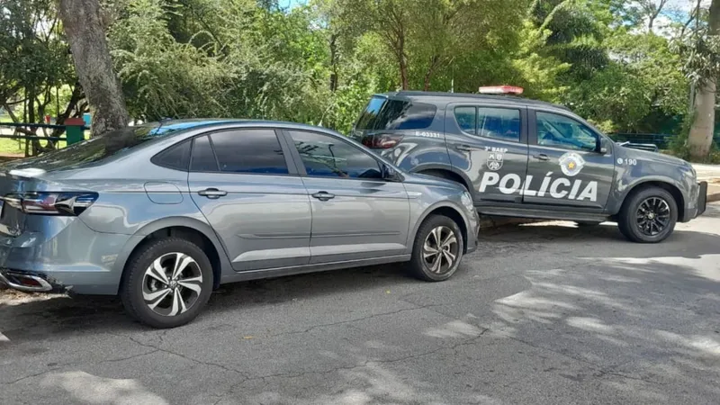 BAEP prende dois suspeitos com carro furtado em São José dos Campos