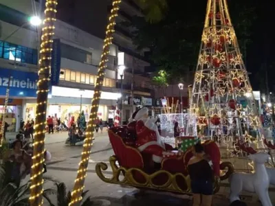 Sem prazo definido, Prefeitura de Taubaté vai gastar R$ 221 mil com decoração de Natal em 2024