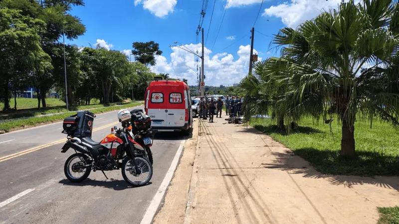 Motociclista morre decapitado após ser atingido por vidro em acidente em Sorocaba