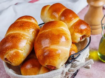 Pãozinho caseiro é recheado e feito no liquidificador: veja receita para o café da tarde