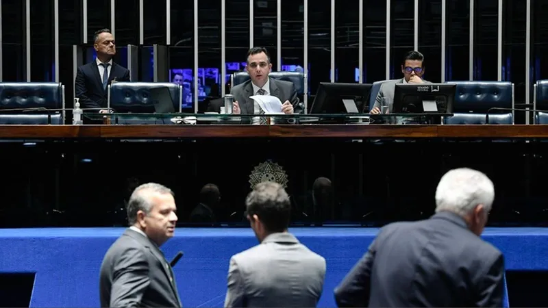 Senado conclui votação das emendas parlamentares sem permitir bloqueio pelo governo