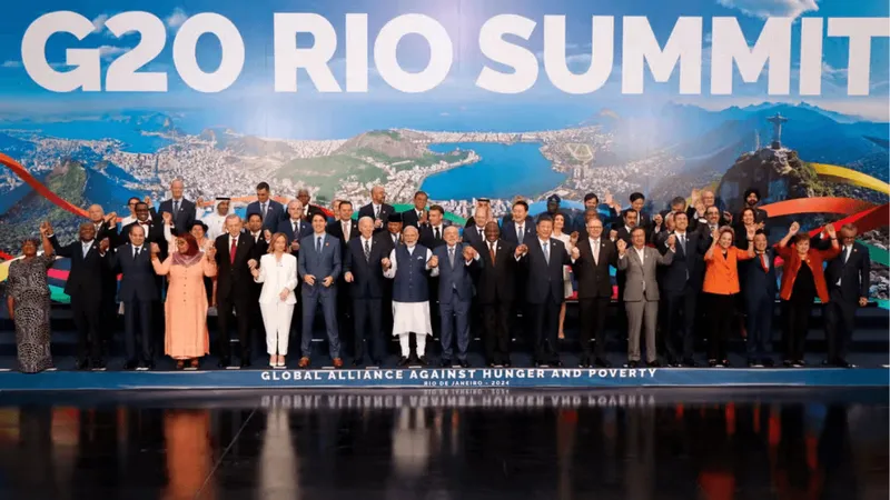 Com nova foto, reuniões bilaterais e assinatura unânime de relatório, G20 é encerrado no RJ