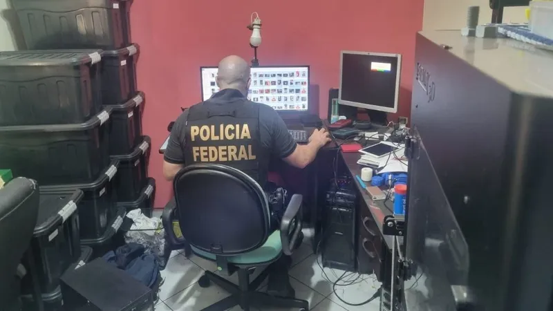 Polícia Federal prende quatro pessoas em operação contra crimes de abuso sexual infantojuvenil