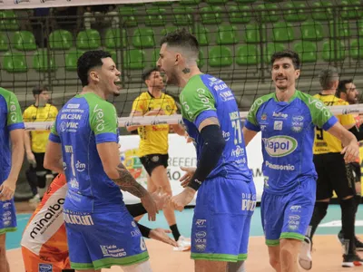 Vôlei São José vence Guarulhos e entra no G8 da Superliga masculina