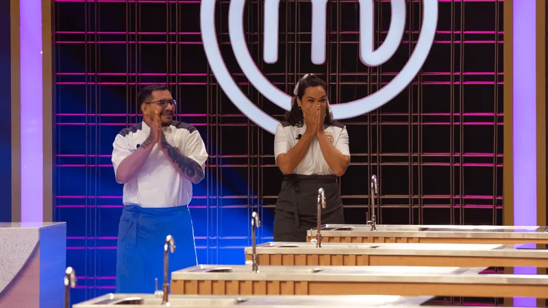 Jurado galã e Jacquin pé-frio: o que bombou na web na estreia do MasterChef Confeitaria