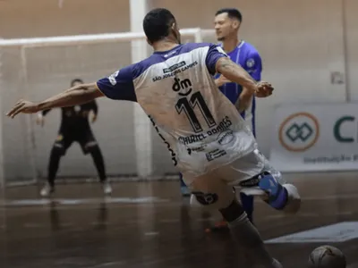 Com gol no último segundo, São José Futsal empata com Santo André e chega a final do Paulista