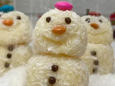 Boneco de neve de beijinho: aprenda passo a passo e faça no Natal