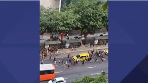 Após perseguição, adolescentes suspeitos de roubo são presos em Botafogo, na Zona Sul do Rio