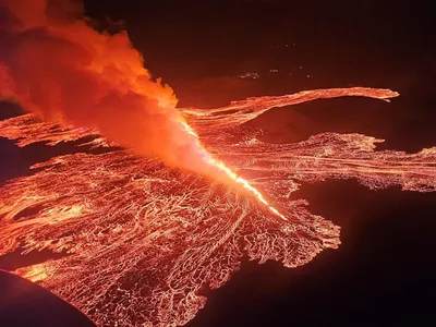 Vulcão na Islândia entra em erupção pela décima vez em três anos