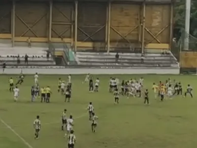 Times do Rio são excluídos de campeonato sub-14 após confusão generalizada