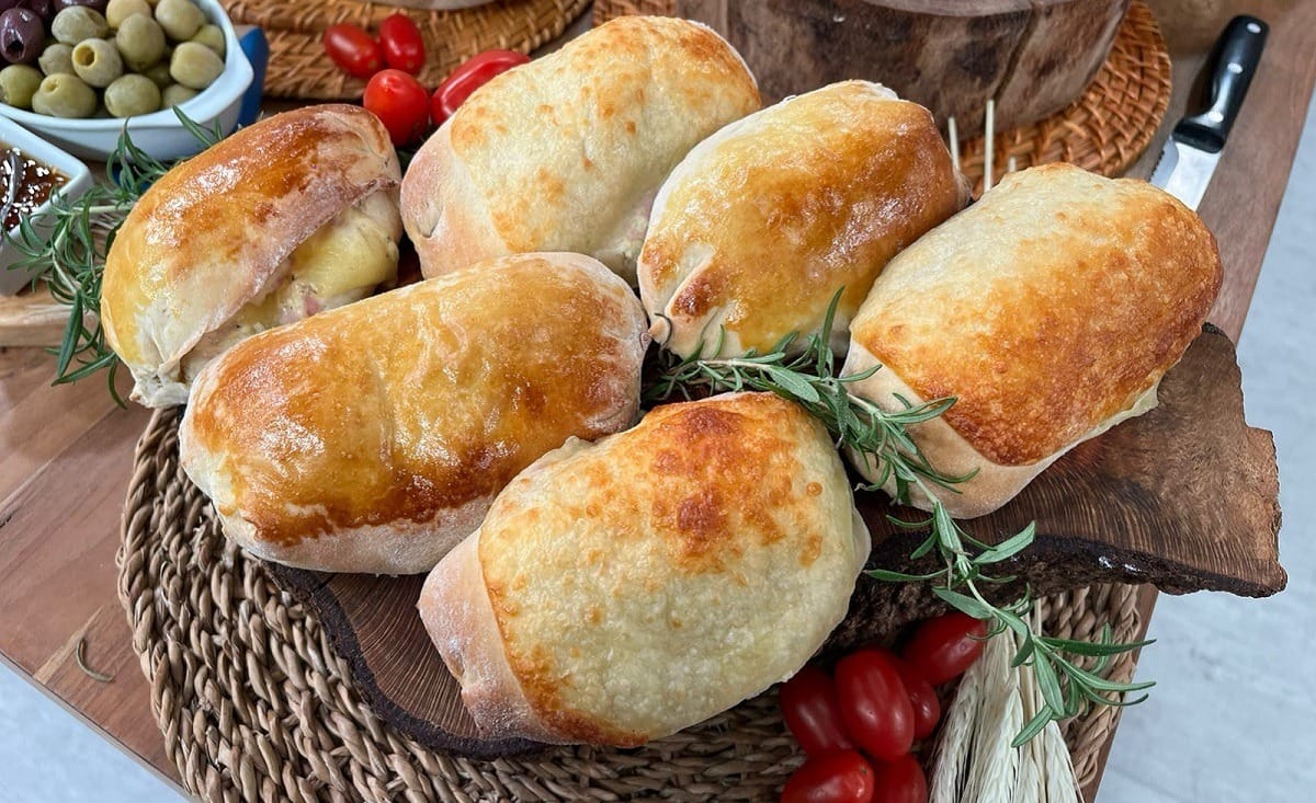 Pão recheado com presunto e queijo | Band Receitas