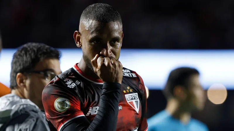 São Paulo busca empate com Atlético-MG após levar 2 a 0 e se garante na Libertadores