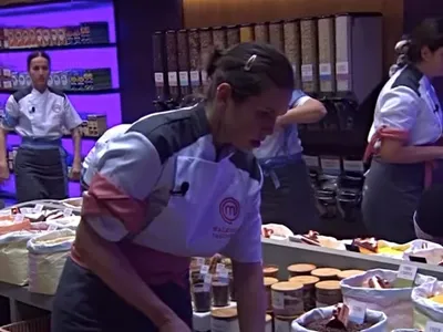 Equipes brigam por ingrediente no MasterChef Confeitaria e líder desabafa: "Estou p*ta"