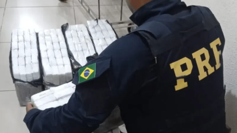 PRF apreende 150 Kg de maconha em Ourinhos