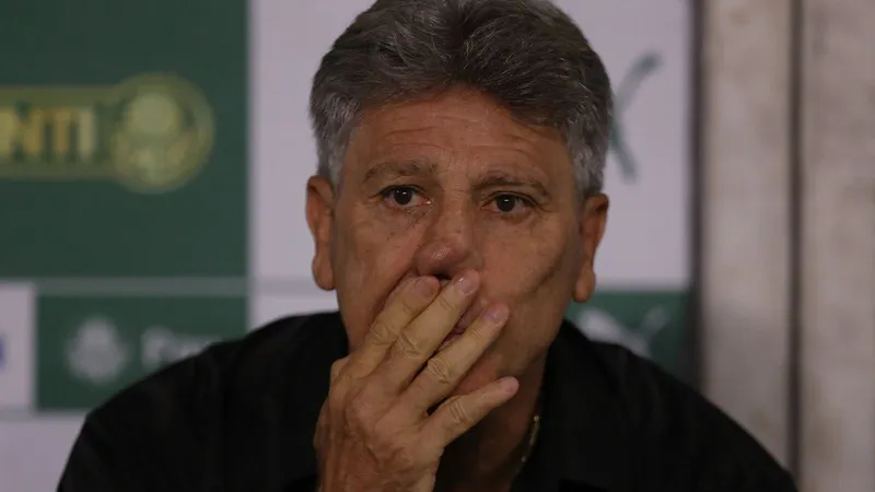 Renato Gaúcho explica recusa às propostas de Vasco e Santos: "Momento de descansar"