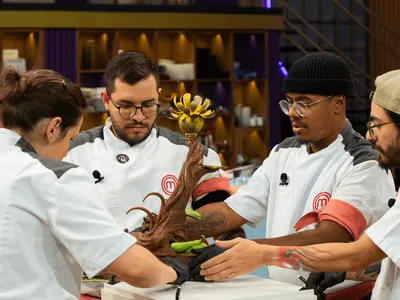 Participantes do MasterChef Confeitaria encaram desafio com escultura de chocolate