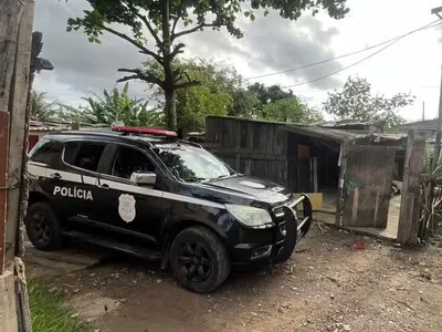 Polícia Civil aprende submetralhadora, escopeta e drogas em Tremembé