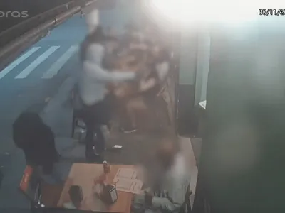 Vídeo: criminosos encapuzados fazem arrastão em bar tradicional da Zona Oeste de SP