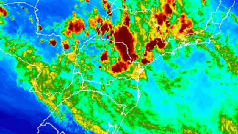 Inmet emite novo alerta de tempestades para até 260 municípios do Paraná