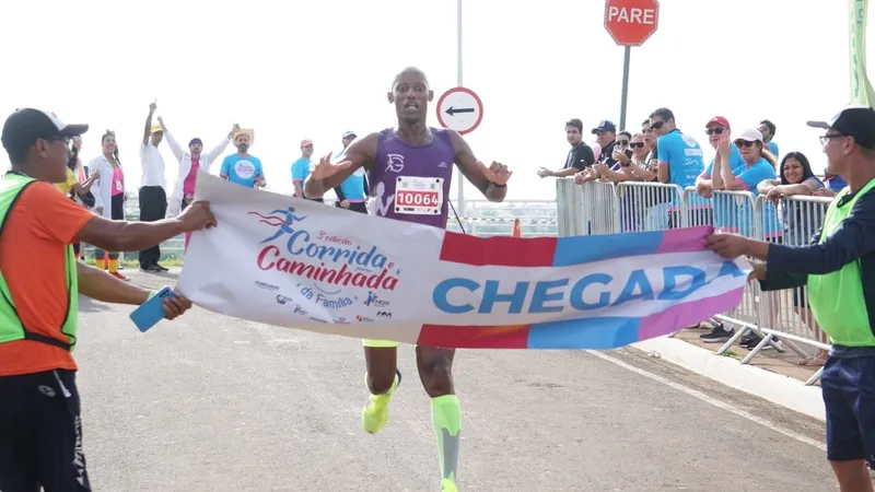 500 atletas disputam 3ª Corrida e Caminhada da Família do HCM