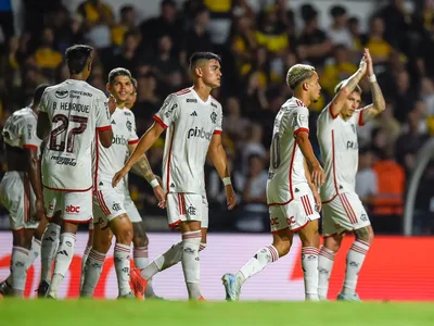 Flamengo vence o Criciúma e ajuda Fluminense na luta contra o rebaixamento