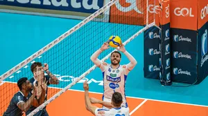 Praia do Leme vai receber uma clínica de vôlei de praia com jogadores da Superliga