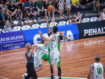 Bauru Basket perde para o União Corinthians pelo NBB Caixa