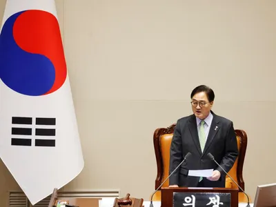 Crise na Coreia do Sul: Impeachment do presidente é adiado por falta de quórum