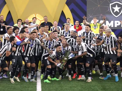 Botafogo vence o São Paulo e é campeão do Brasileirão