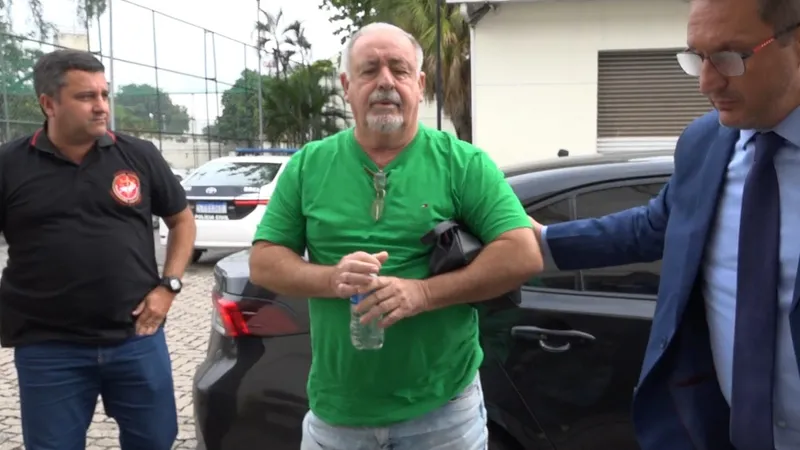 Defesa de ex-policial pede prisão domiciliar por problemas de saúde