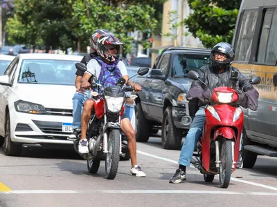 Lei que isenta IPVA de motos até 170 cilindradas é sancionada pelo governador Ratinho Junior