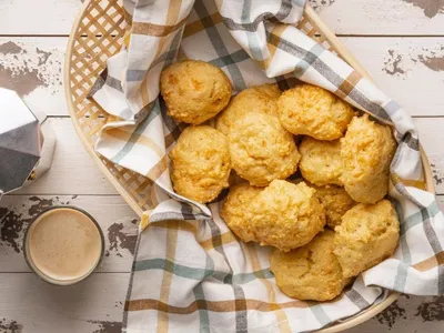 Pão de mandioquinha com polvilho fica ainda mais macio; saiba como fazer