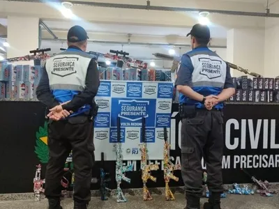 Agentes do Segurança Presente apreendem 106 armas de gel em Volta Redonda