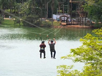 Tirolesa é a mais nova atração da Lagoa do Taquaral em Campinas