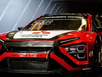 Mitsubishi apresenta carro da temporada de 2025 da Stock Car