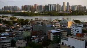 Ataque a tiros em bar na Muzema deixa dois mortos e dois feridos