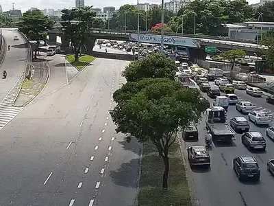 Prefeitura estima 1.600 motos por hora na nova motofaixa do Maracanã